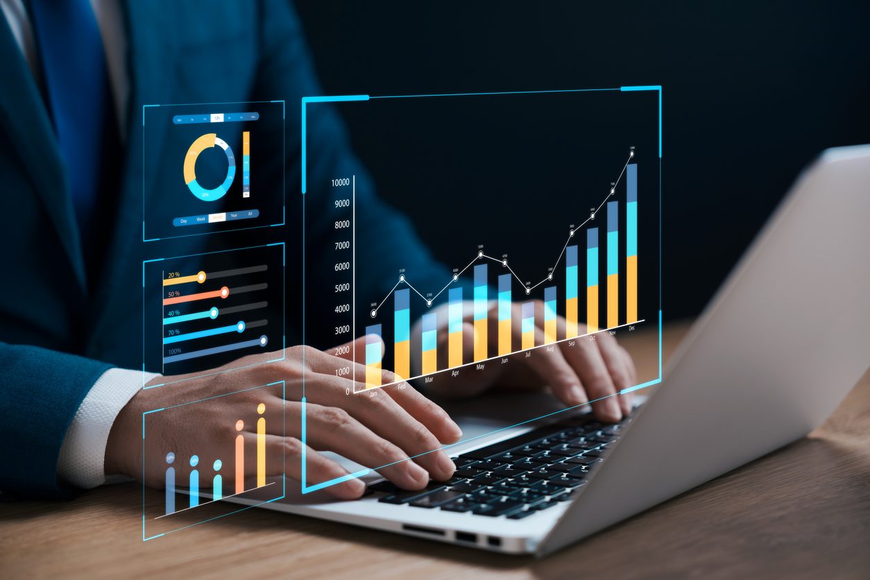 Business analytics on a laptop